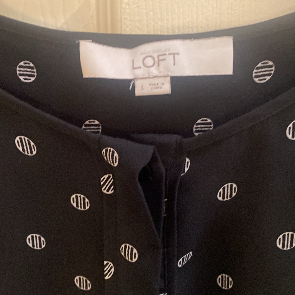 Loft black top in mint condition - Picture 3 of 5